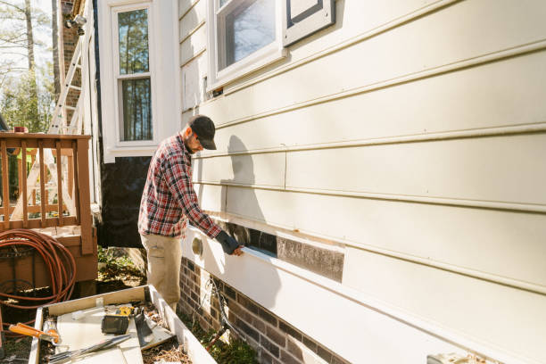 Top rated local Storm Damage Siding Repair specialists in Forest City, FL